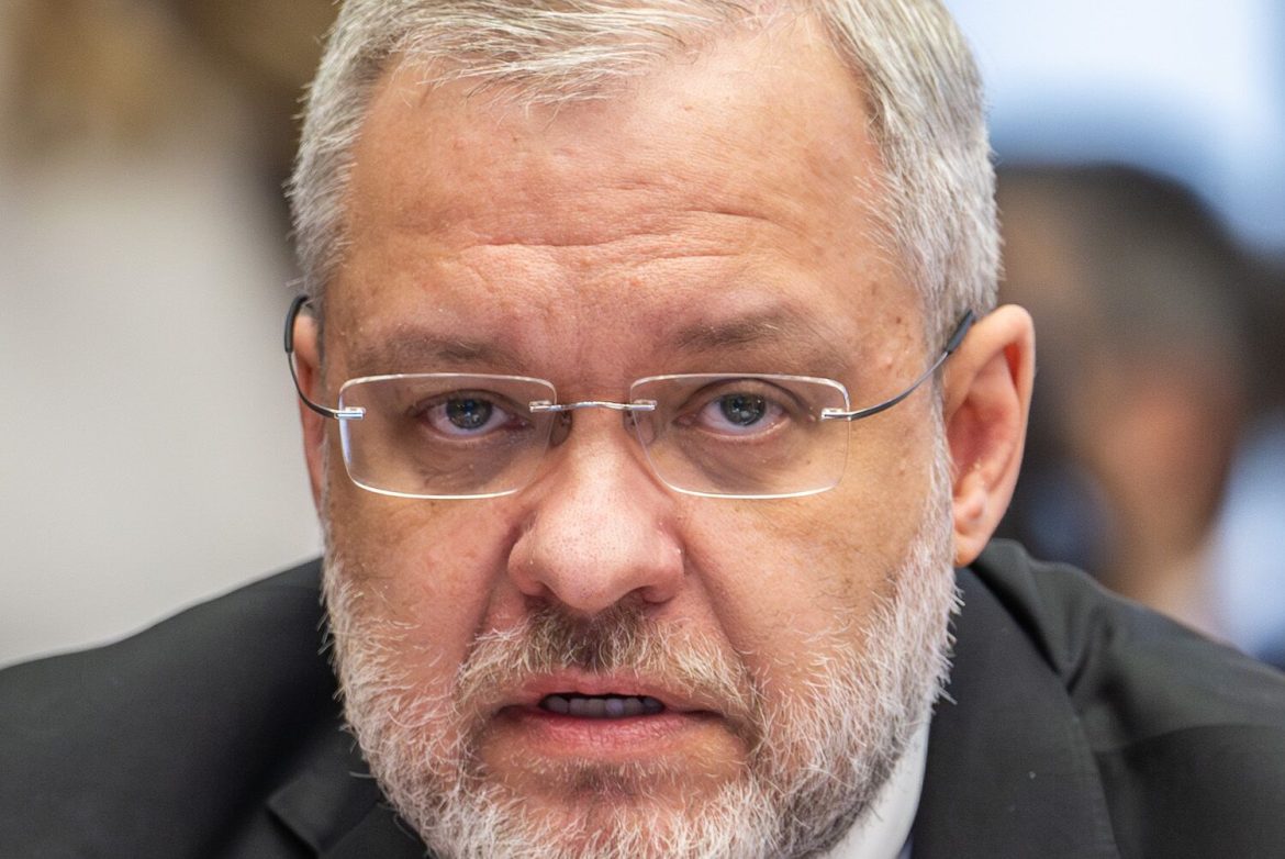 It is the “biggest case” of corruption in Ukraine; ringleader fled before the searches – and was a partner of Zelenskyy
