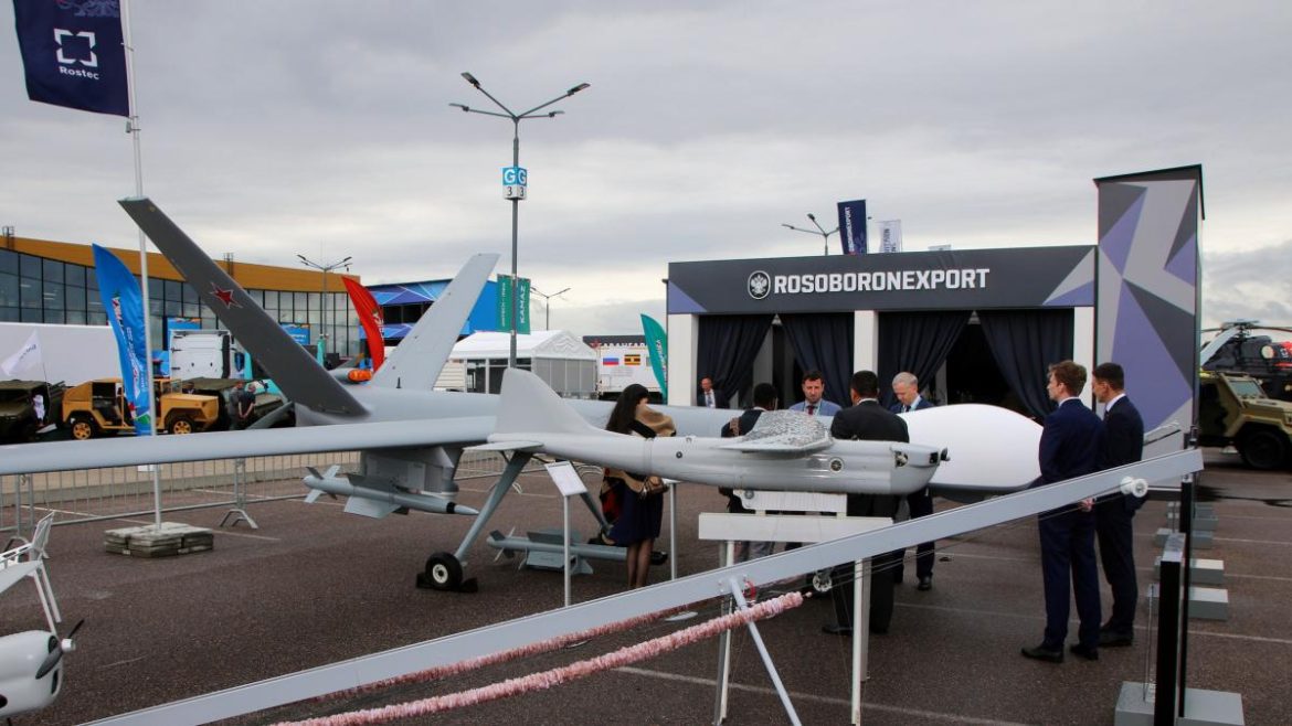 Ukrainian soldiers dismantle Russia's 'Orion' weapon and are shocked by what they find inside

