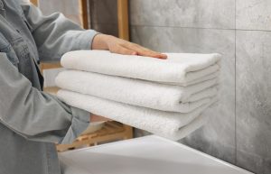 Fabric softening Take PLN 5 and go to Action. The towels will be fragrant and fluffy like never before. Washing towels