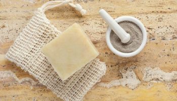 Ways to wash Shoes on your feet and walk to Rossmann. For a fiver you can buy the best detergent for washing towels, underwear and bedding! After washing, they will be whiter and fragrant