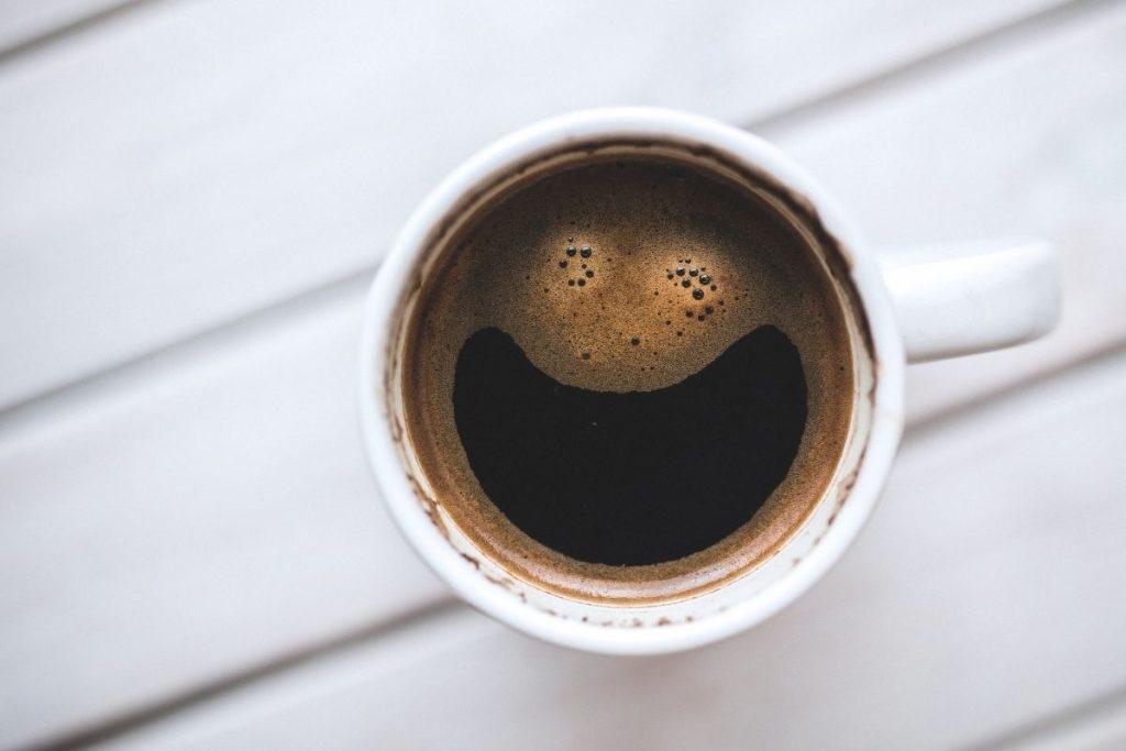 How to fertilize a Christmas cactus with coffee grounds