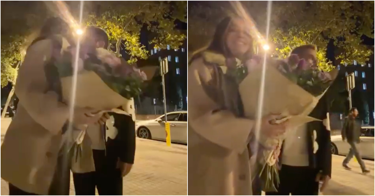 Messi “interrupts” couple’s romantic moment in Barcelona