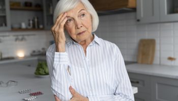 “They have no right to treat us like this”: 65-year-old woman was forced to retire and had a heavy pension penalty