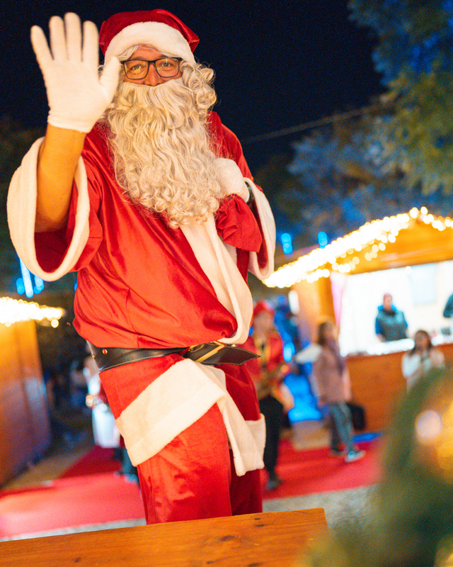 Christmas in Portimão starts on December 1st with lighting, parade and lots of entertainment