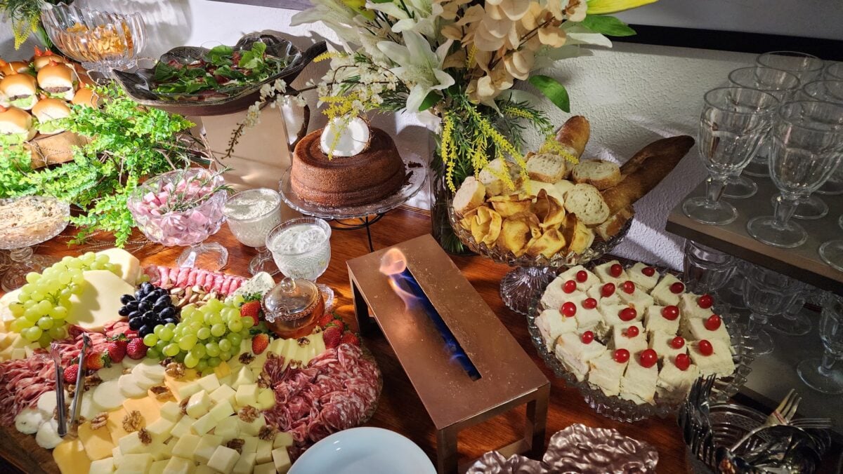 City Hall in Acre spends more than R$ 170 thousand on contracts with cake, pudding and snacks