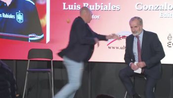 Rubiales is attacked with eggs by his own uncle during the presentation of his book