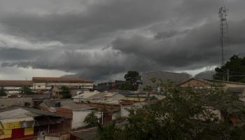 Polar wave advances through Acre and changes the weather with heavy rains and mild weather this Tuesday