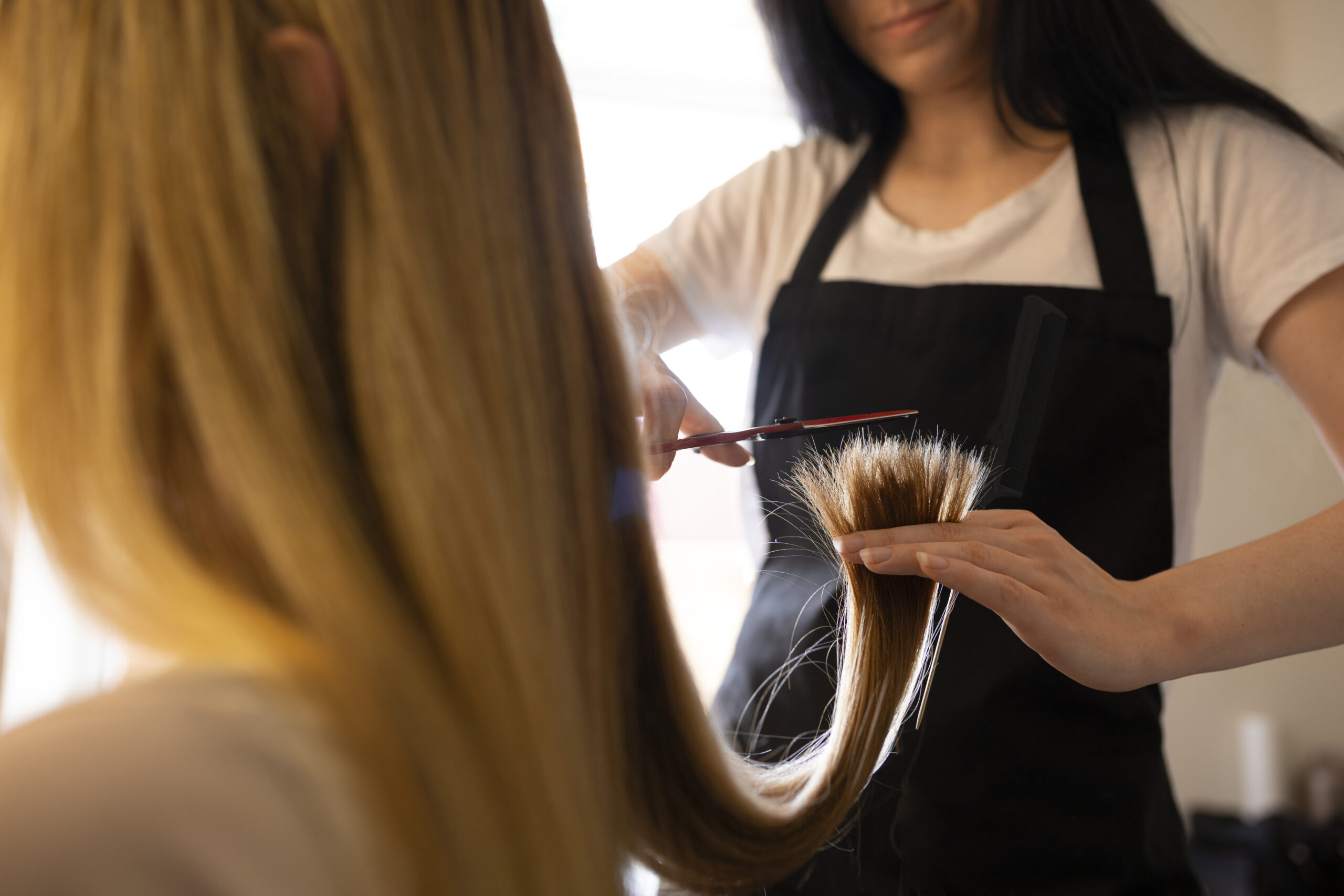 Young woman goes to the hairdresser and feels 'cheated': “I paid €81 to cut the ends”