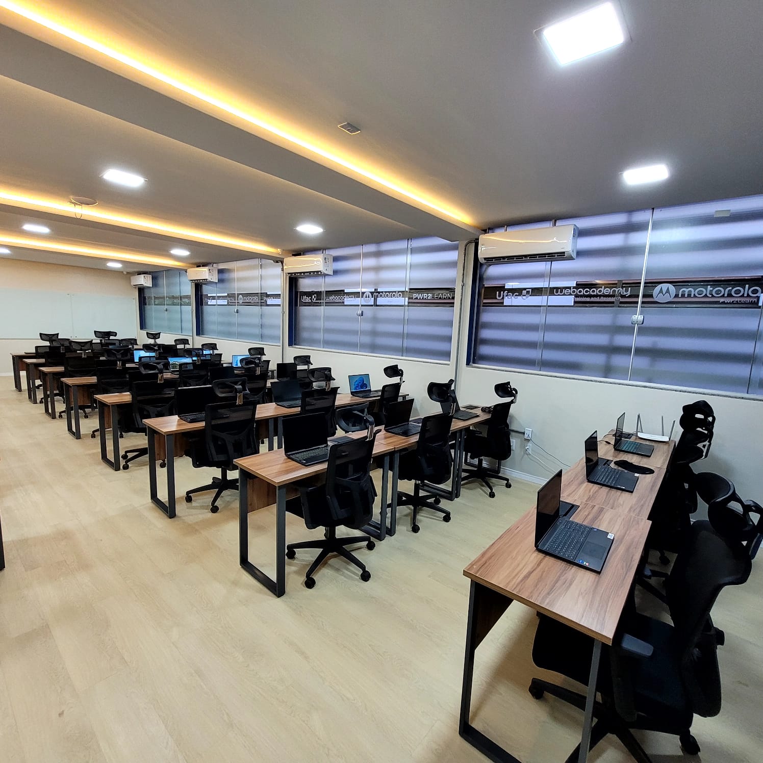 Web Academy trains new generation of software professionals in Acre