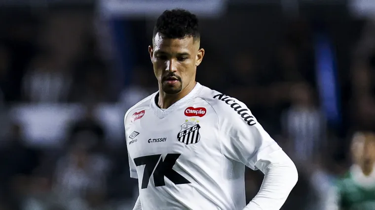 Zé Ivaldo: quanto o Santos vai pagar para comprar o zagueiro? image