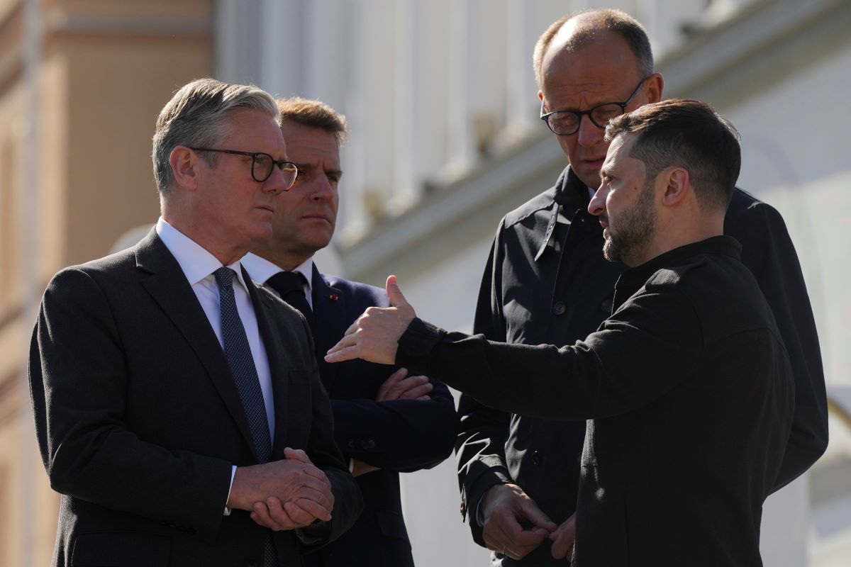 Απειλές ΗΠΑ σε ΝΑΤΟ για Ουκρανία, Ζελένσκι