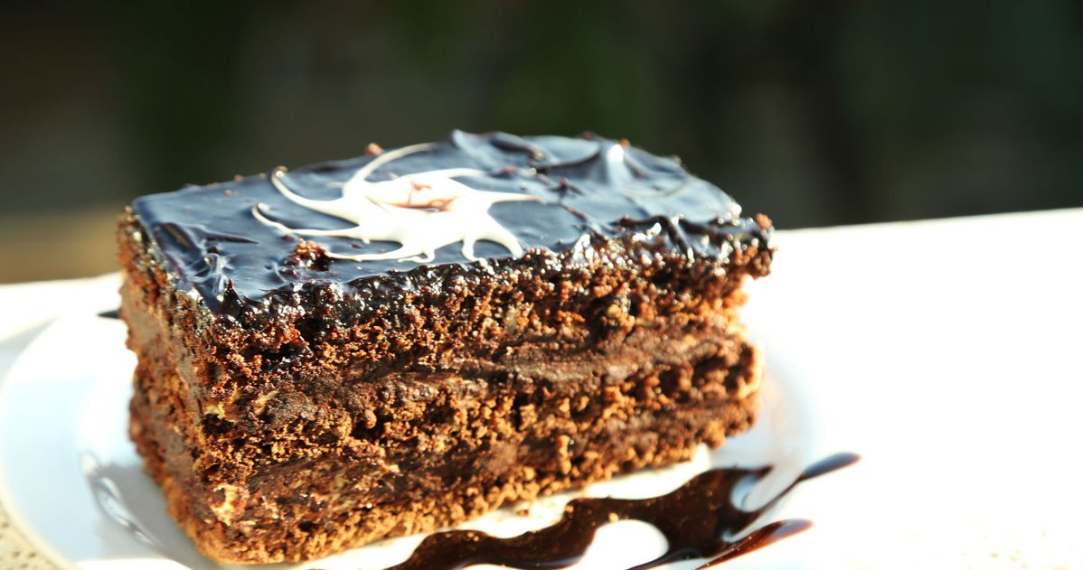 When freezing cakes, it is worth dividing them into portions /123RF/PICSEL