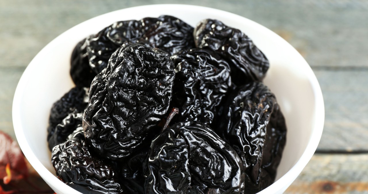 Dried plums have a much broader effect than just improving digestion. /123RF/PICSEL