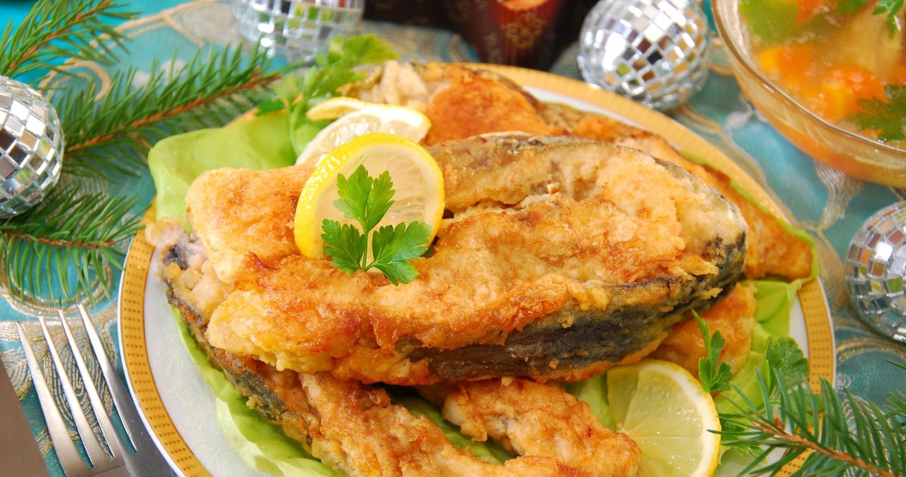 Choosing the right flour may be crucial for the appearance and taste of Christmas Eve carp. /123RF/PICSEL