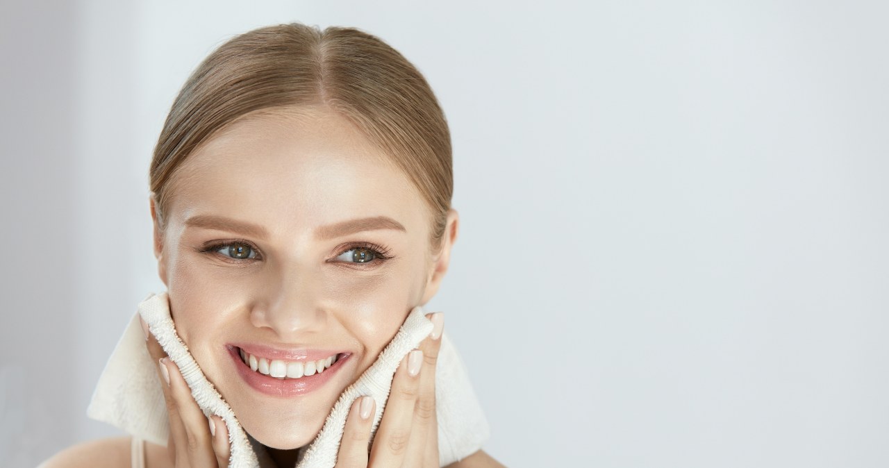 We should use a different towel to wipe our face every day /123RF/PICSEL