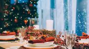 Are you decorating a table for the holidays? This is how you will create a magical atmosphere