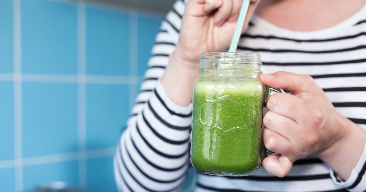 A green cocktail perfect for a post-Christmas detox. The power of vitamins in 1 glass