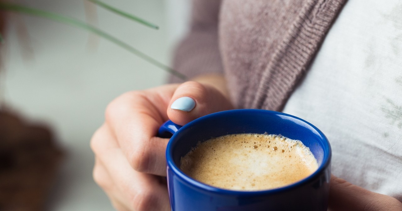 ​Add a pinch to your morning coffee. Your appetite will slow down and your concentration will skyrocket