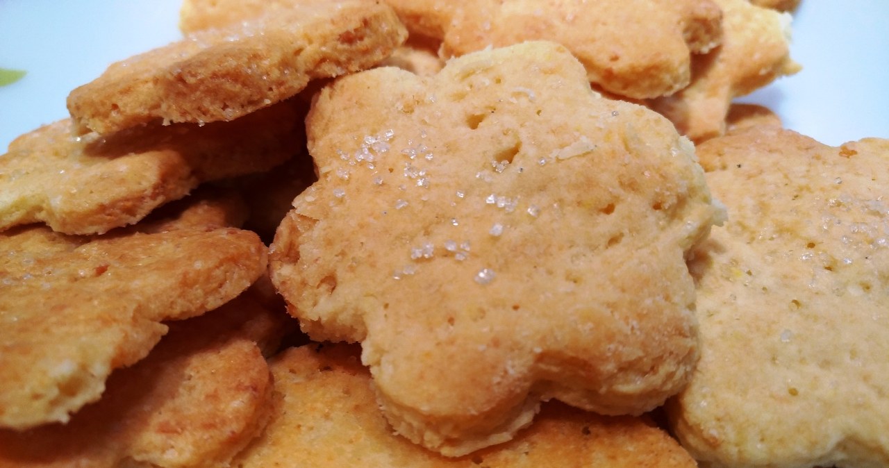 My neighbors come for the recipe for these cookies. The smell permeates the entire block