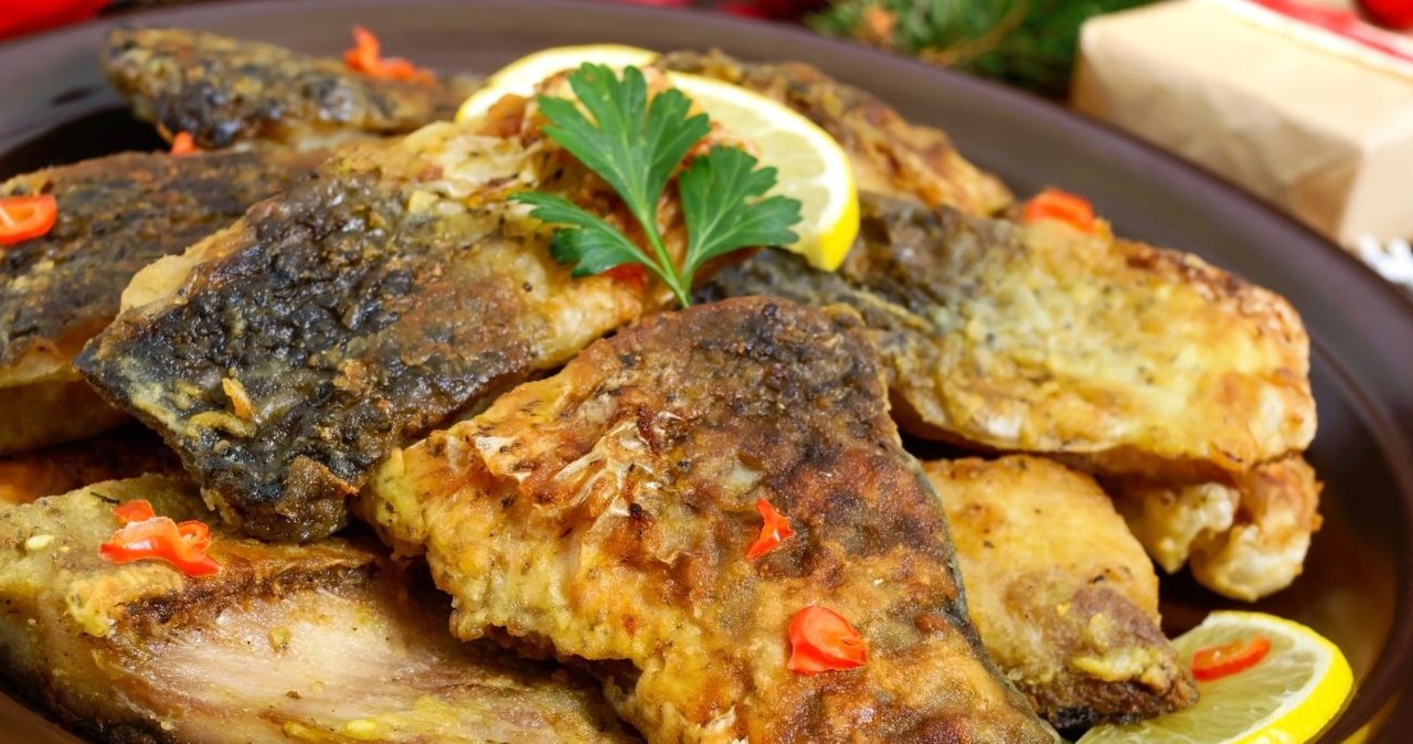 How to get rid of the muddy taste of carp? Apply the chefs' recipe