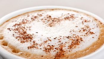 Just add half a teaspoon to your morning coffee. It unclogs the arteries, regenerates the liver and lowers sugar