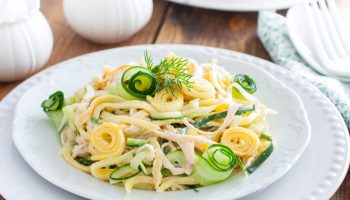 Paseczkowa salad impresses guests. They always ask for the recipe