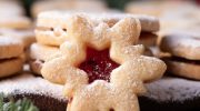 Crispy cookies with marmalade. Bake for your loved ones as a Christmas gift