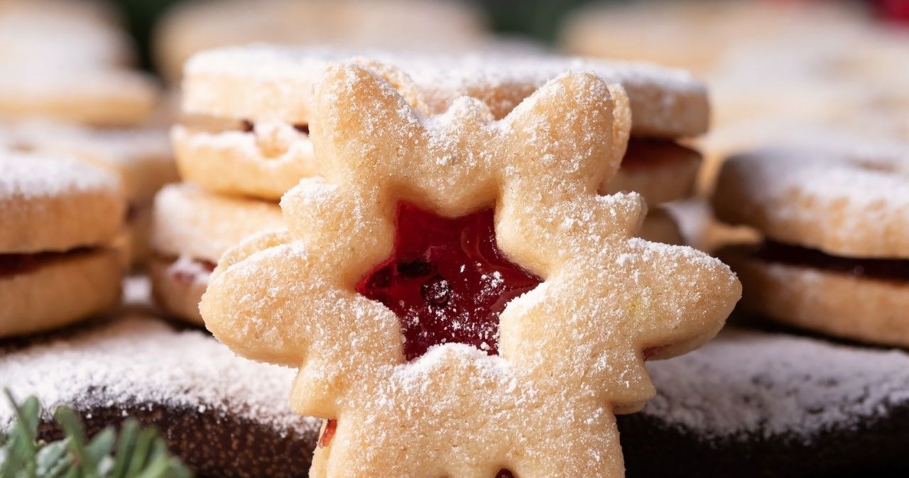 Crispy cookies with marmalade. Bake for your loved ones as a Christmas gift