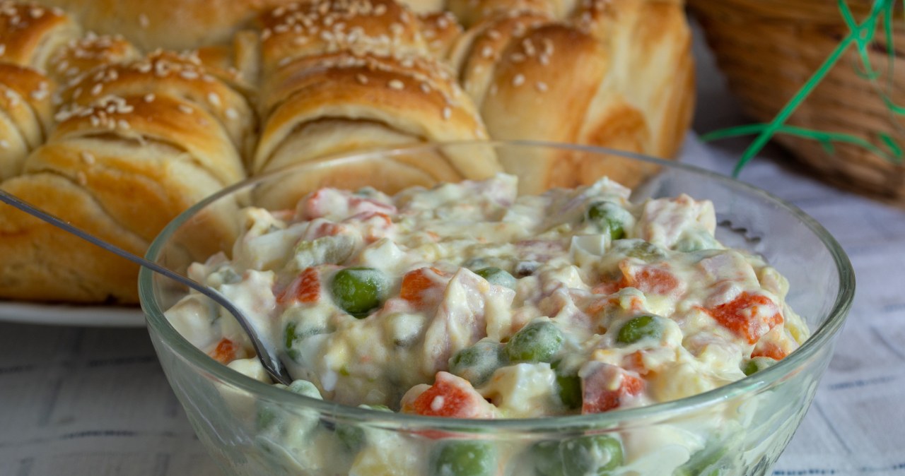 A unique salad for Christmas. This year you will make it instead of vegetable