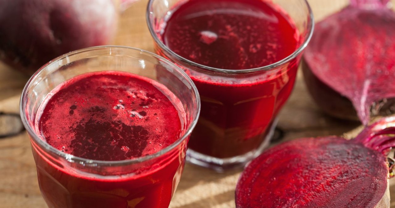 Slimming beetroot juice. You lose centimeters around your waist and your energy increases