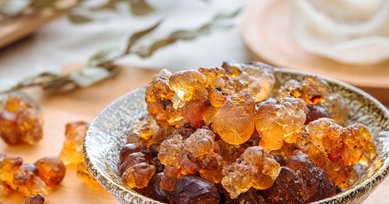 It looks like jelly beans, but you can use it to thicken the soup. Asian women eat a lot because they smooth out wrinkles