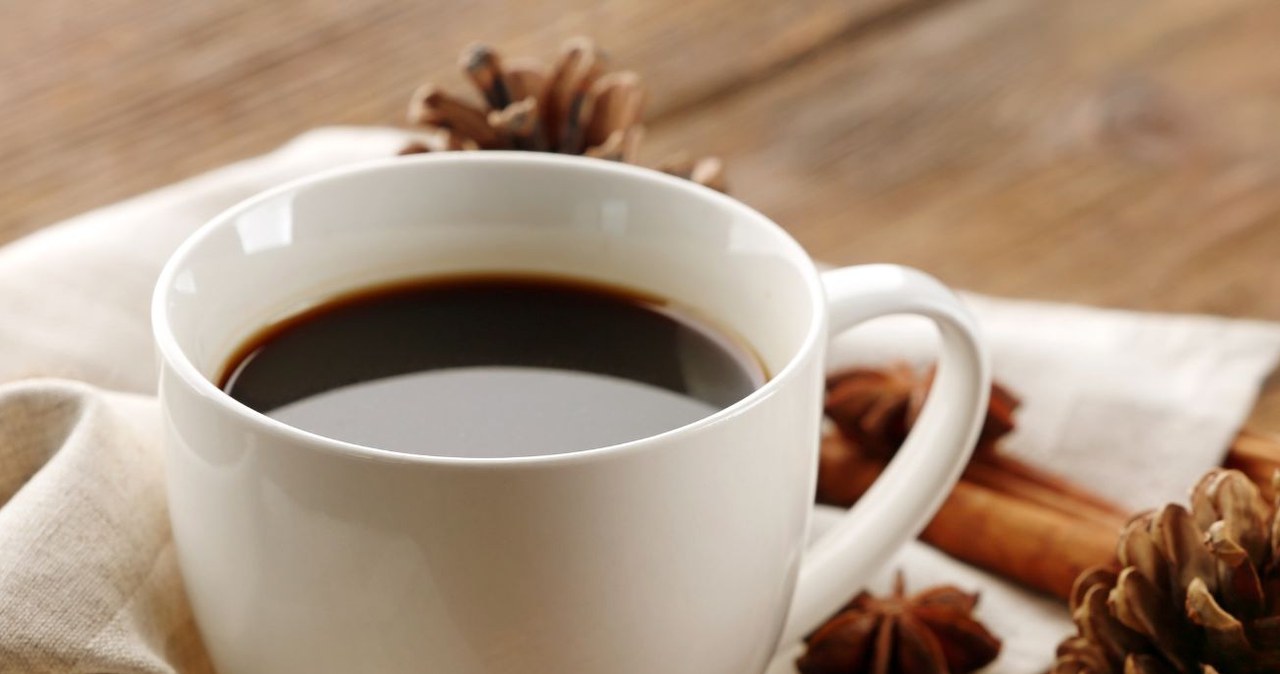 Exquisite taste, intense aroma, Chopin liked to drink it. It has a lot of magnesium, supports circulation and cleanses the intestines