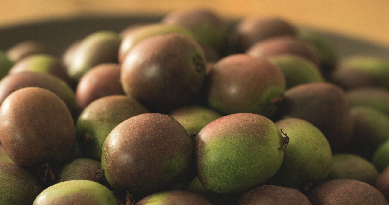 Eat instead of sweets. An anti-cancer powerhouse packed with vitamins, protects the liver and helps with digestion