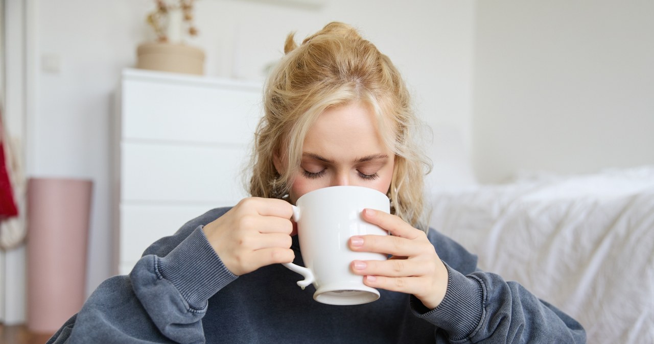 Add to warm water and drink every morning. The body is cleansed and the metabolism accelerates