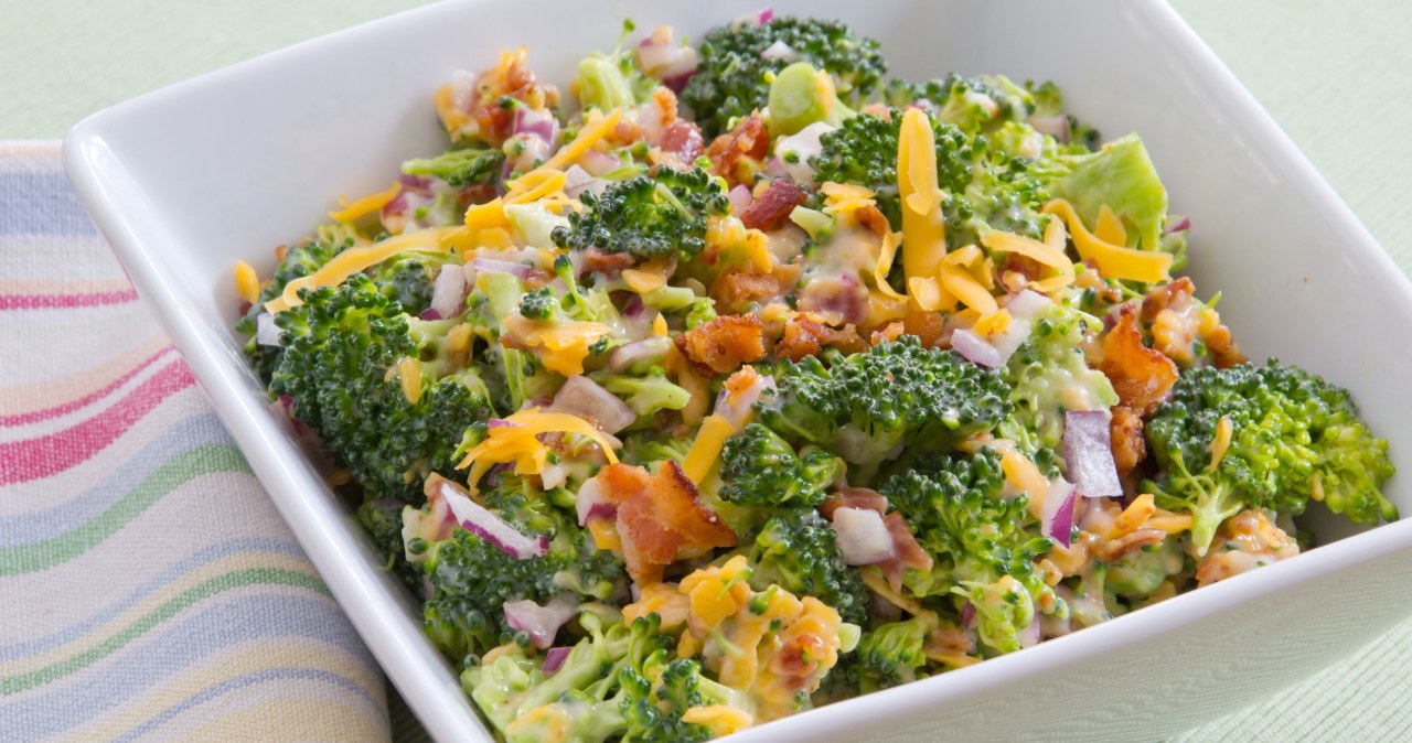 This salad will be a hit on the New Year's Eve table. A simple recipe