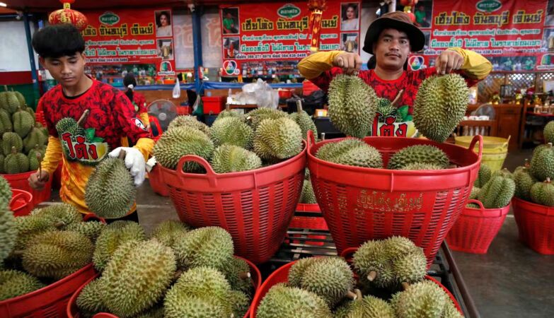 The world's smelliest fruit is crazy in China — and a diplomatic weapon