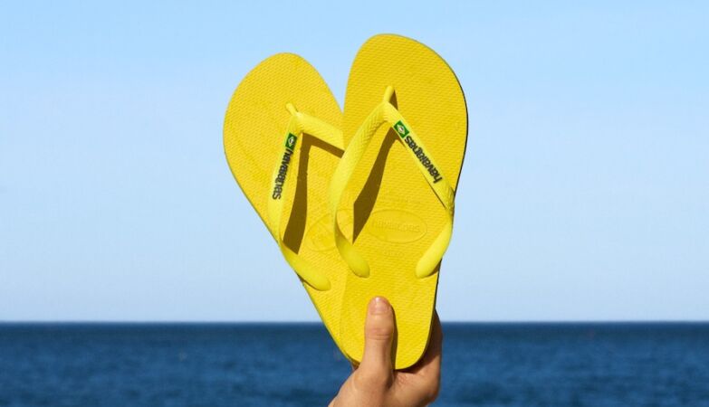 Havaianas puts “finger in the wound”: right-wing boycotts flip-flops because of advertisement