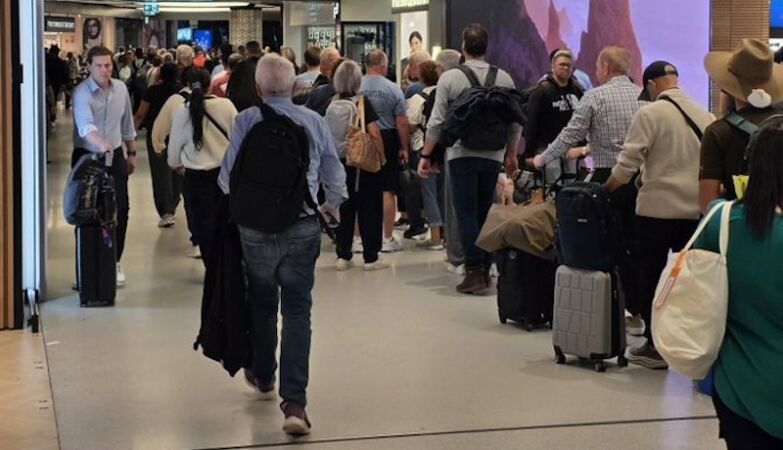 Border control and government pressure at Lisbon airport put the country and Europe at risk