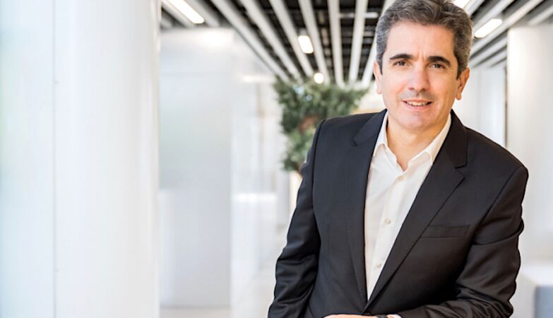 Continente raises prices, opens 100 stores, and won’t get into “craziness and problems”