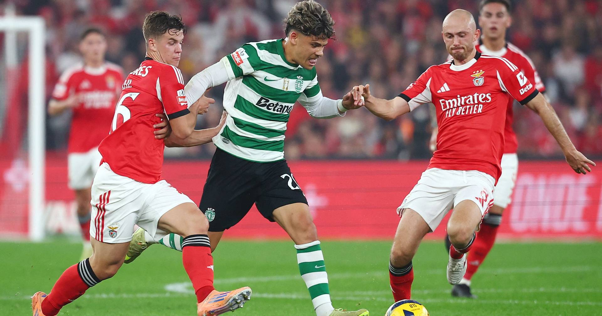 The best moments of the Luz derby