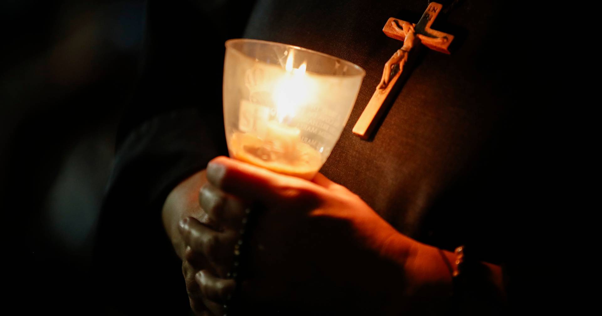 Thousands of faithful gather in Fátima to celebrate the day of the Immaculate Conception