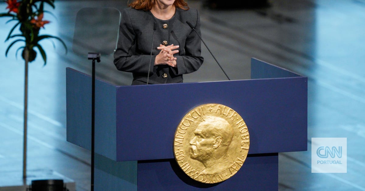 María Corina Machado's daughter receives the Nobel Peace Prize in her mother's name