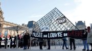 Louvre employees on indefinite strike after 'robbery of the century'