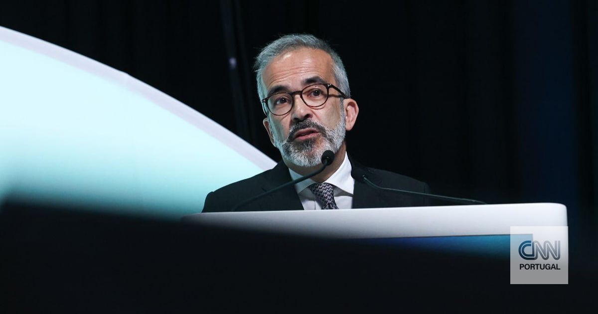 Minister of Foreign Affairs admits that Portugal can integrate a "peace force" in Ukraine