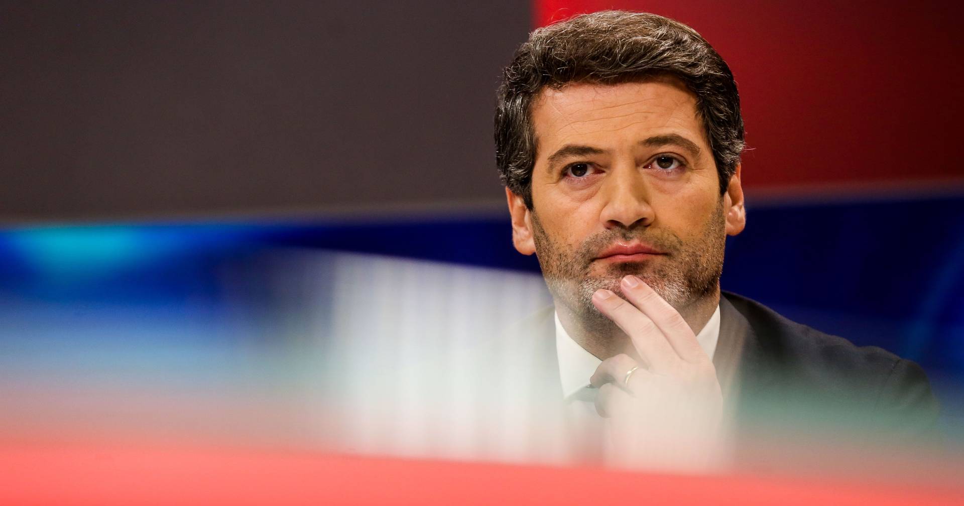 One month before the Presidential elections, Ventura is ahead but loses in the second round (no matter who it is)