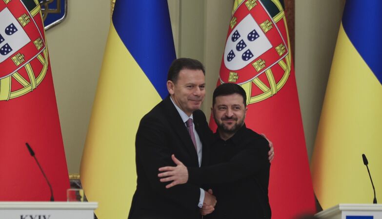 Luís Montenegro admits sending peacekeepers to Ukraine