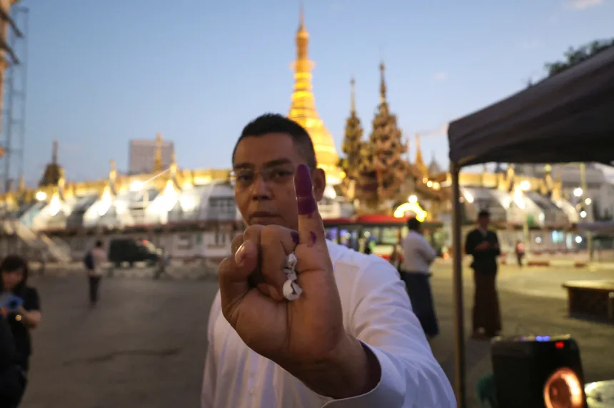"A farce". Myanmar goes to the polls in the midst of civil war, the first elections in the country since the 2021 coup d'état