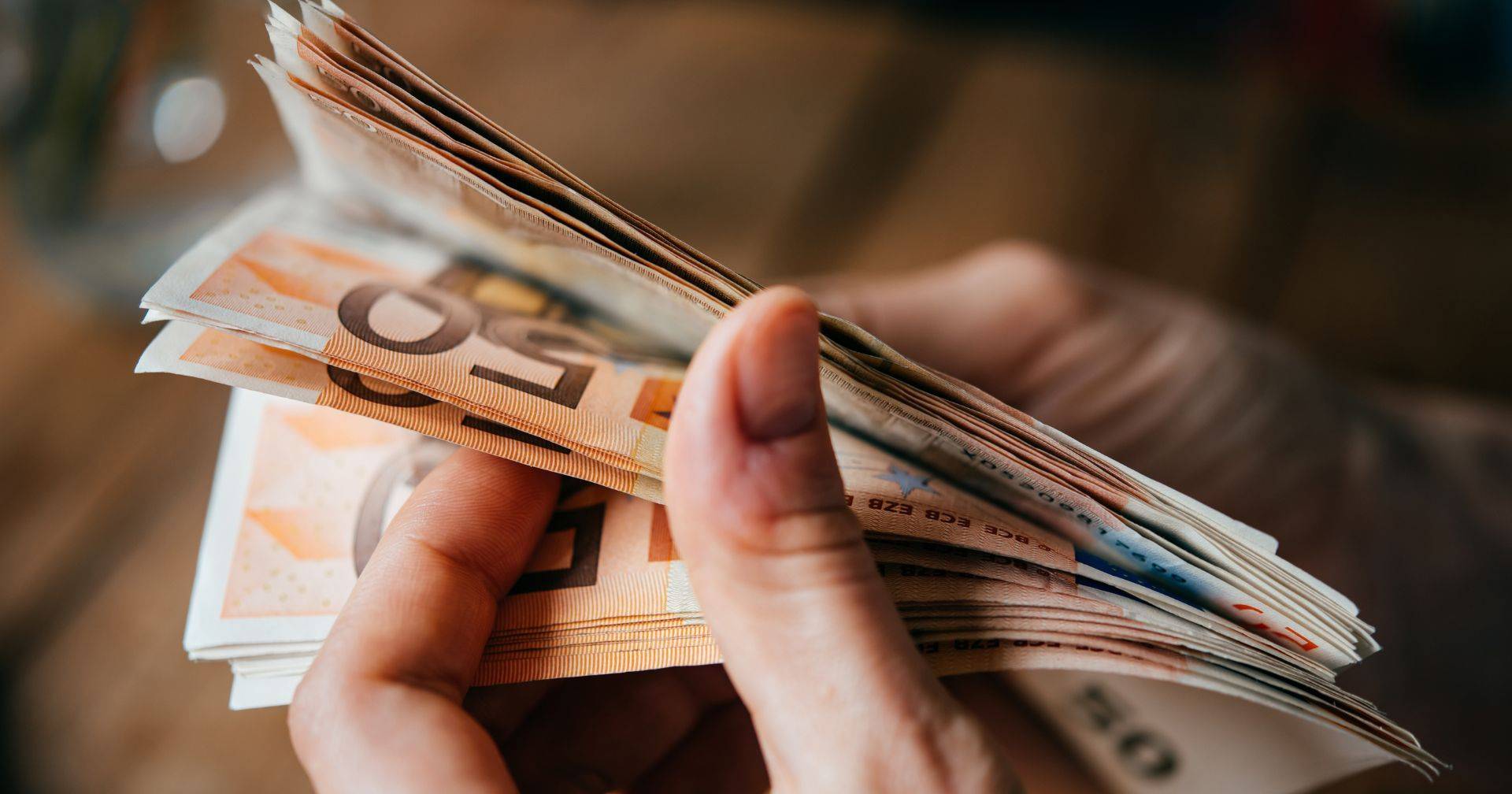 Solidarity Supplement for the Elderly updated in February with retroactive payments