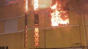Explosion followed by fire hits building in Alcântara