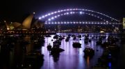 Sydney observes minute of silence before New Year's Eve in honor of the victims of the Bondi beach attack